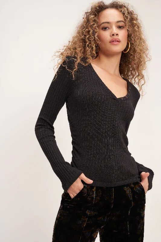 Valencia V-Neck Rib Long Sleeve