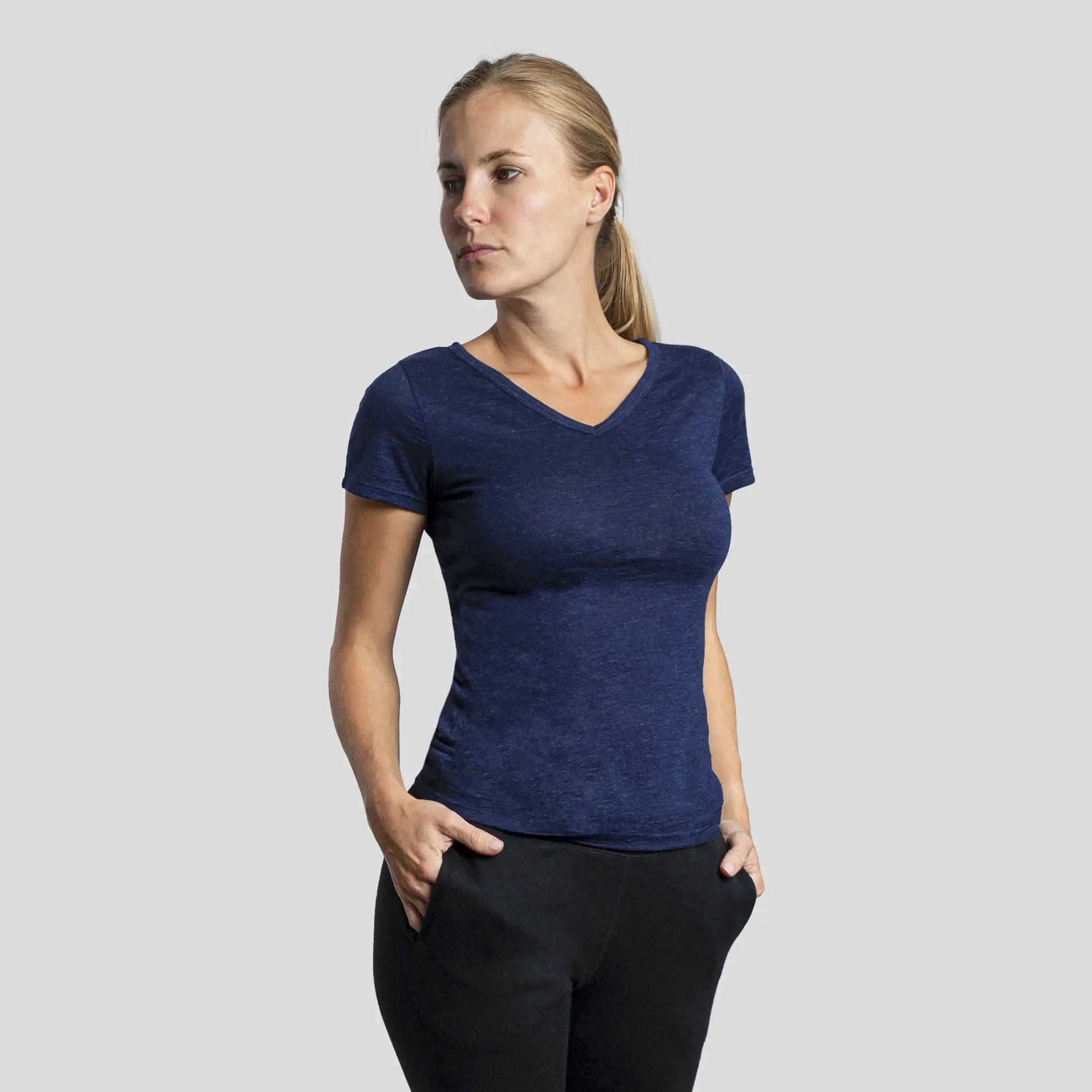 Women's Alpaca Wool Shirt: 160 Ultralight V-Neck